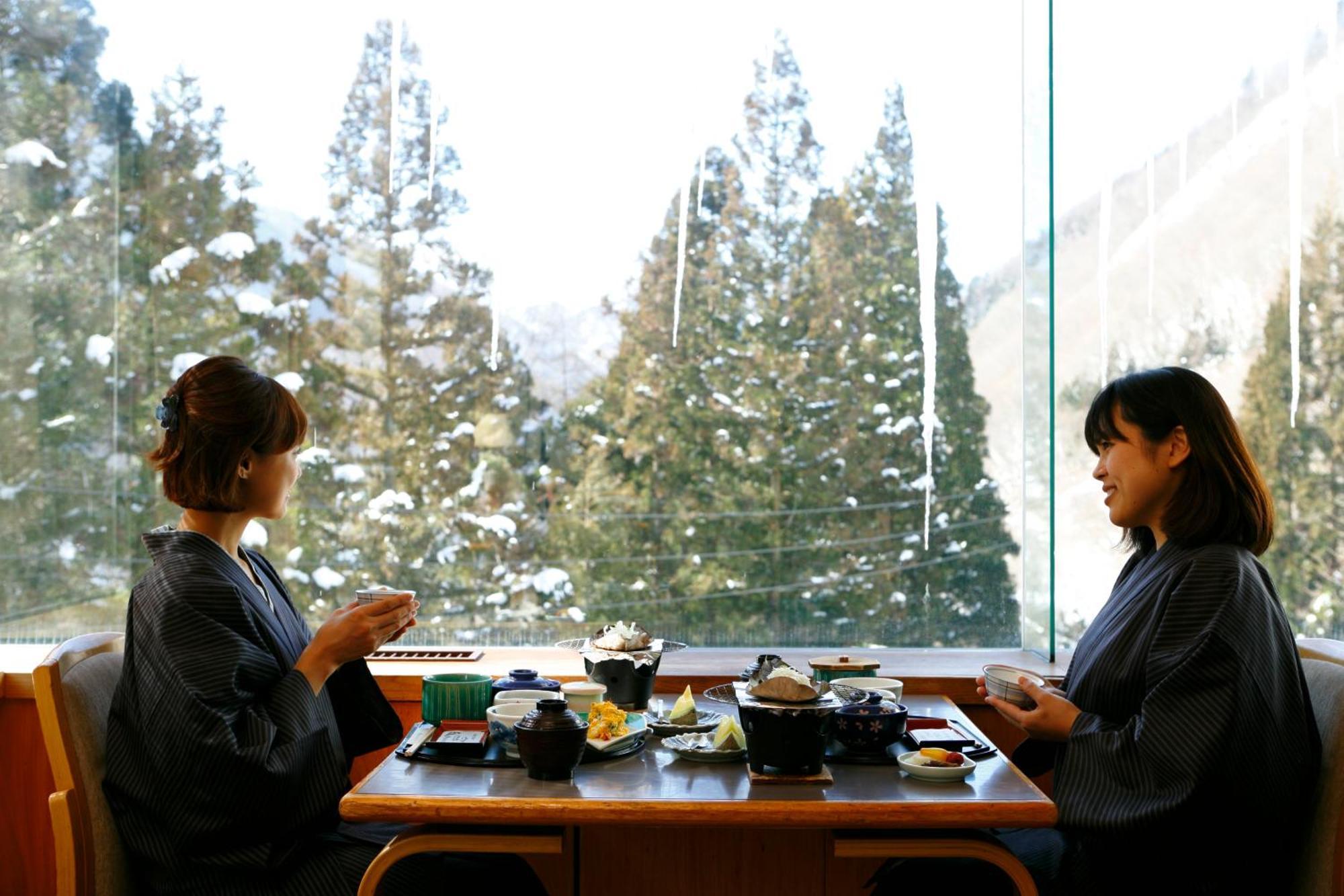 Hodakaso Yamano Hotel Такаяма Екстериор снимка