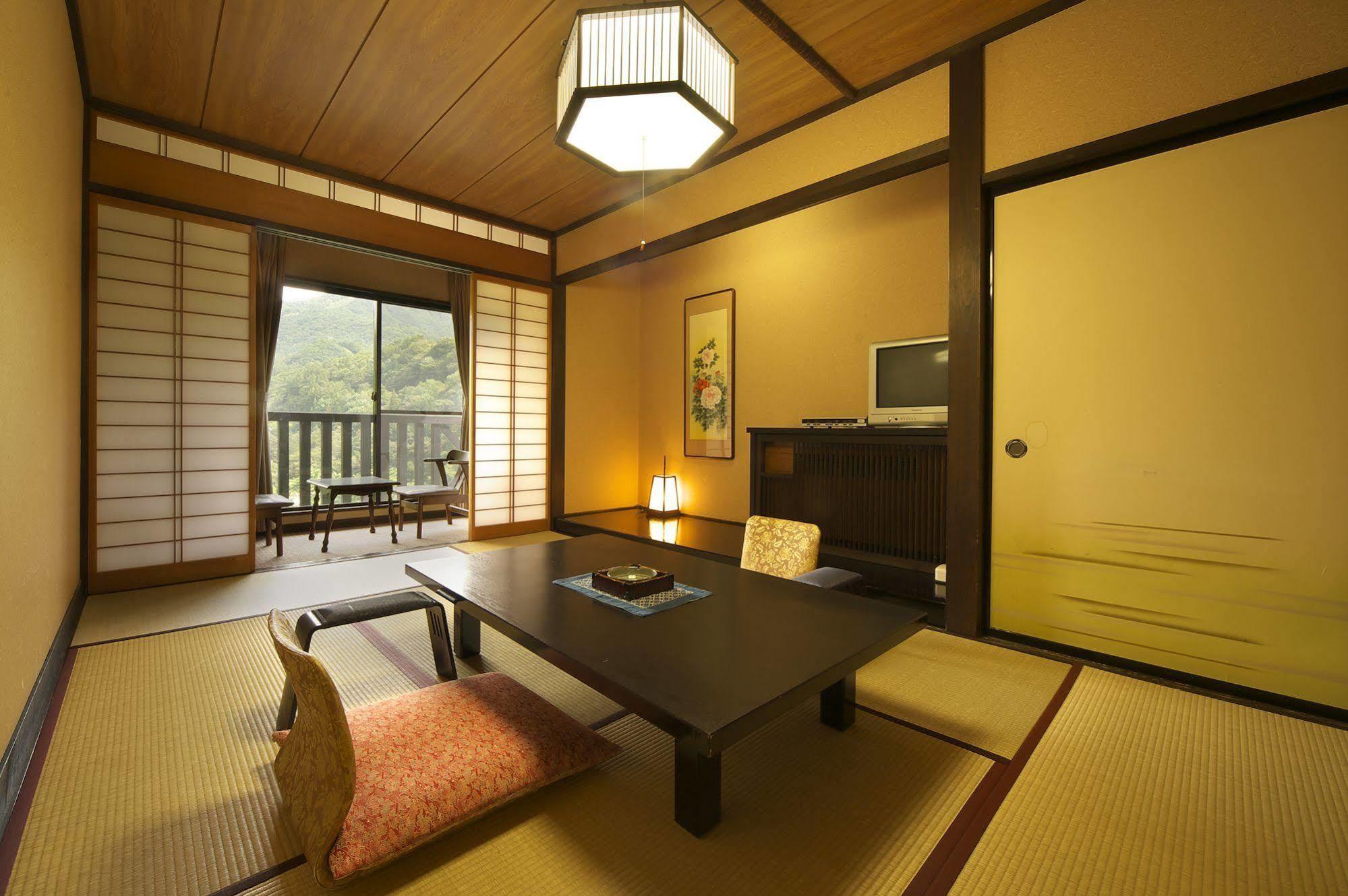 Hodakaso Yamano Hotel Такаяма Екстериор снимка